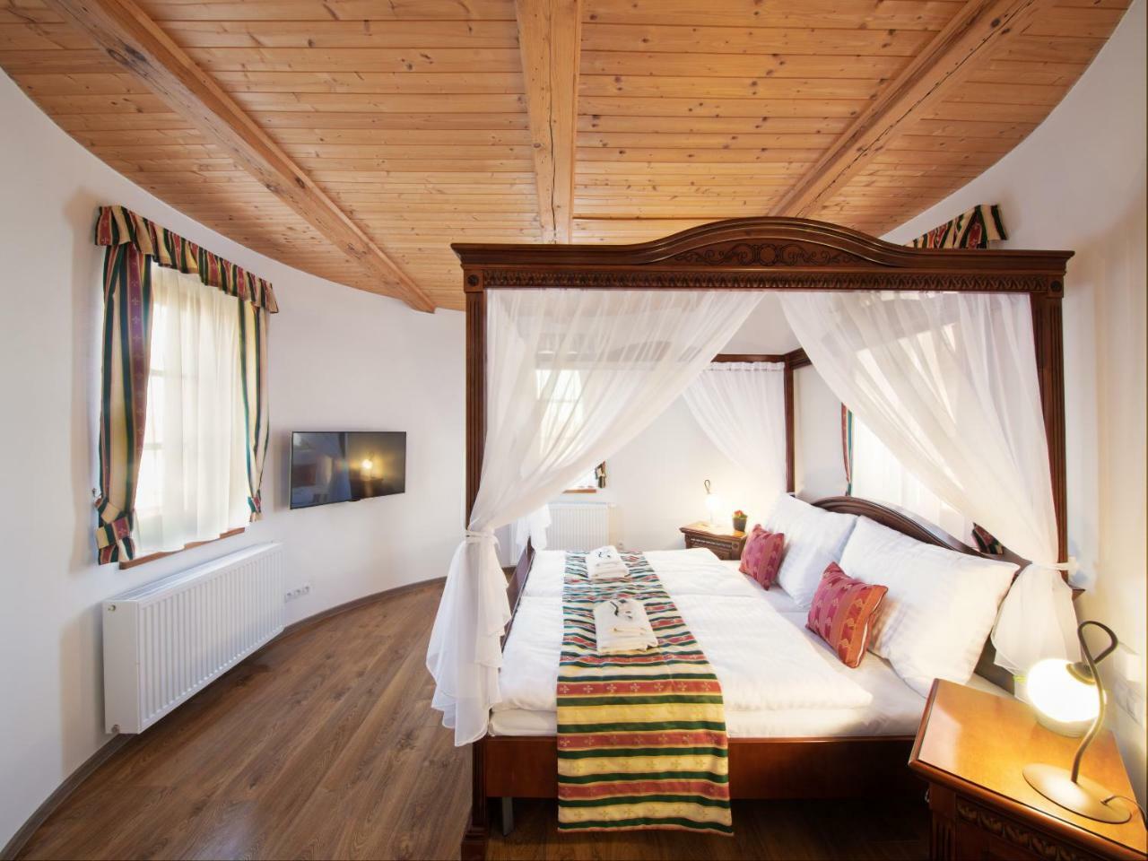 Residence Safari Resort - Chateau Borovany  Экстерьер фото